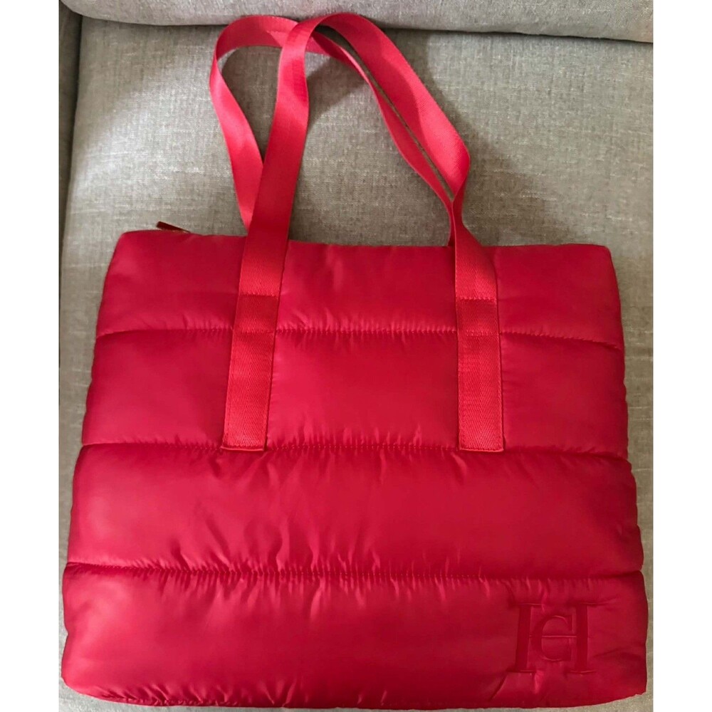 Carolina Herrera Good Girl Puffer Quilted Tote Bag in Holiday Red